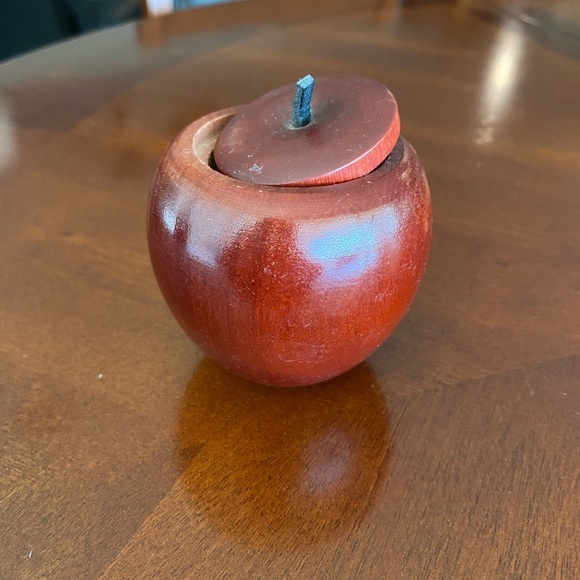 Wooden Apple Container - Picture 6 of 6